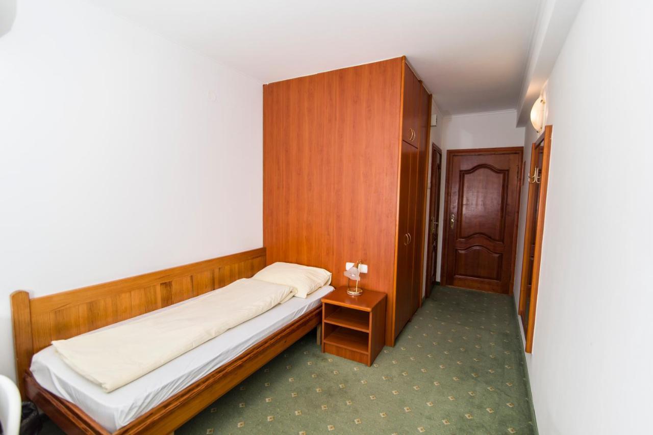 Hotel Prebold Экстерьер фото