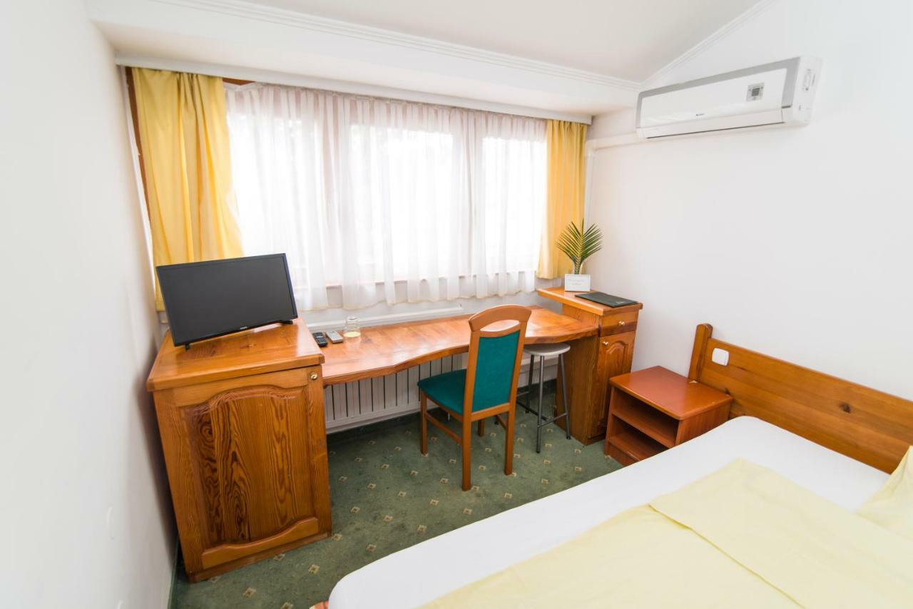 Hotel Prebold Экстерьер фото